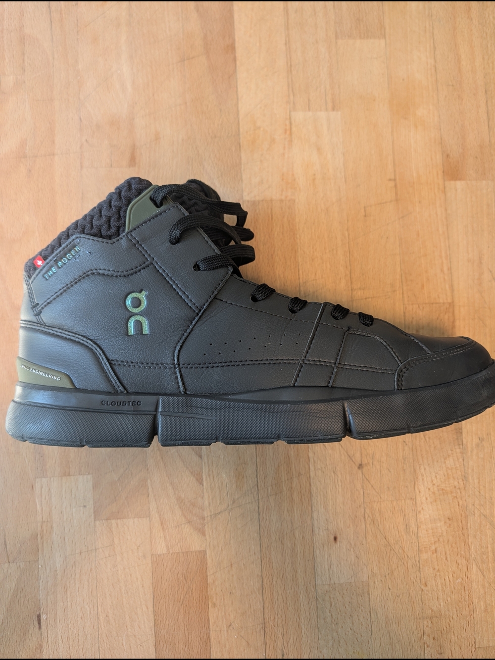 On Running Running Men's Black Cloud Hi Trainer